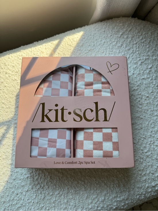 Kitsch Other - Kitsch Love & Comfort 2pc Spa Set - Blush Pink & White